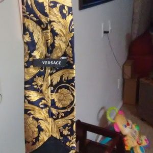 Versace black and gold print tie